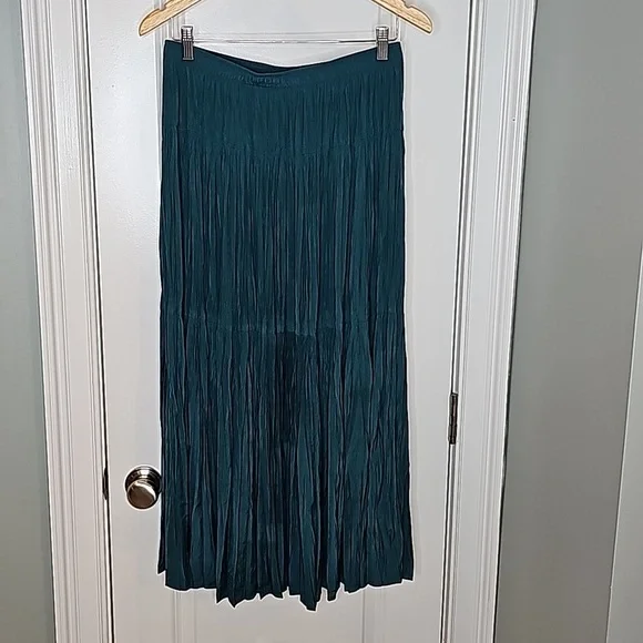 Modern Citizen Green Galena Tiered Ruched Midi Skirt - Size Large - Picture 3 of 6